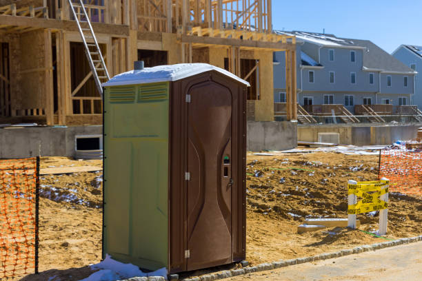 Best Luxury portable toilet rental  in Logan, OH
